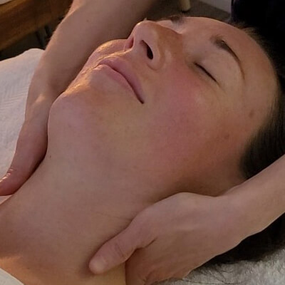 Sonia Pétré : massage facial japonais à Bordeaux en Gironde (33)
