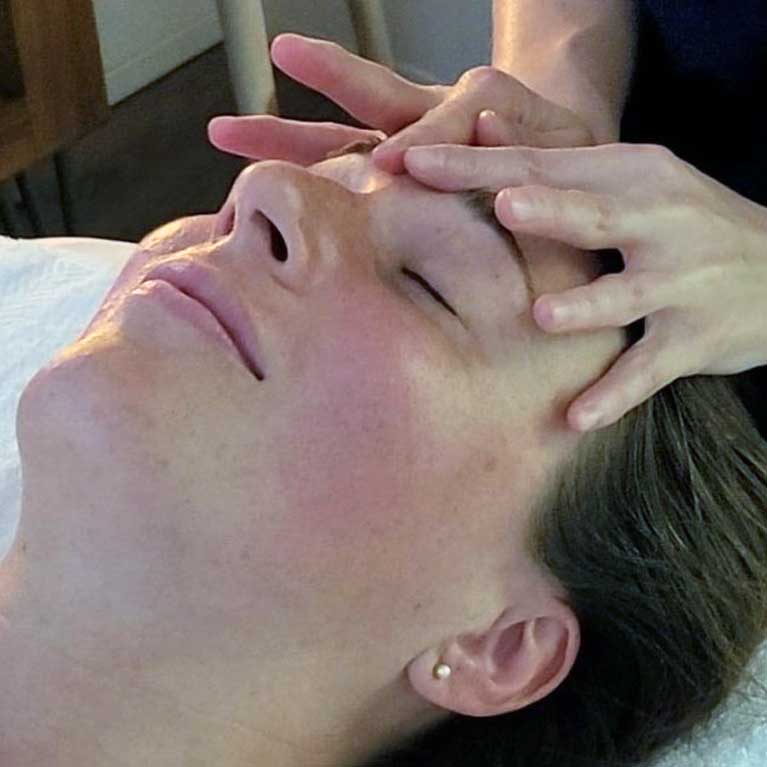 Sonia Pétré : massage facial japonais à Bordeaux en Gironde (33)