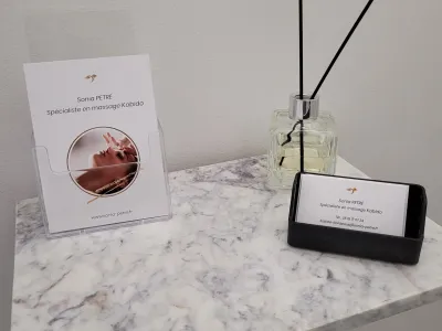 PHOTO DETAIL BROCHURE